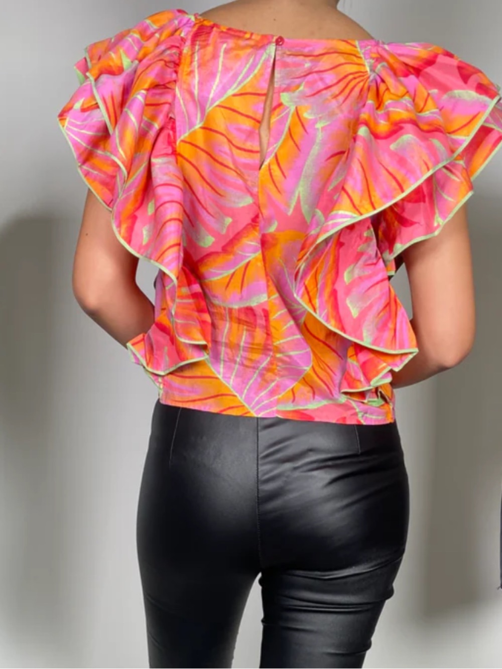Farm Rio top blouse flutter sleeves Orange pink lilac Size‎ XL